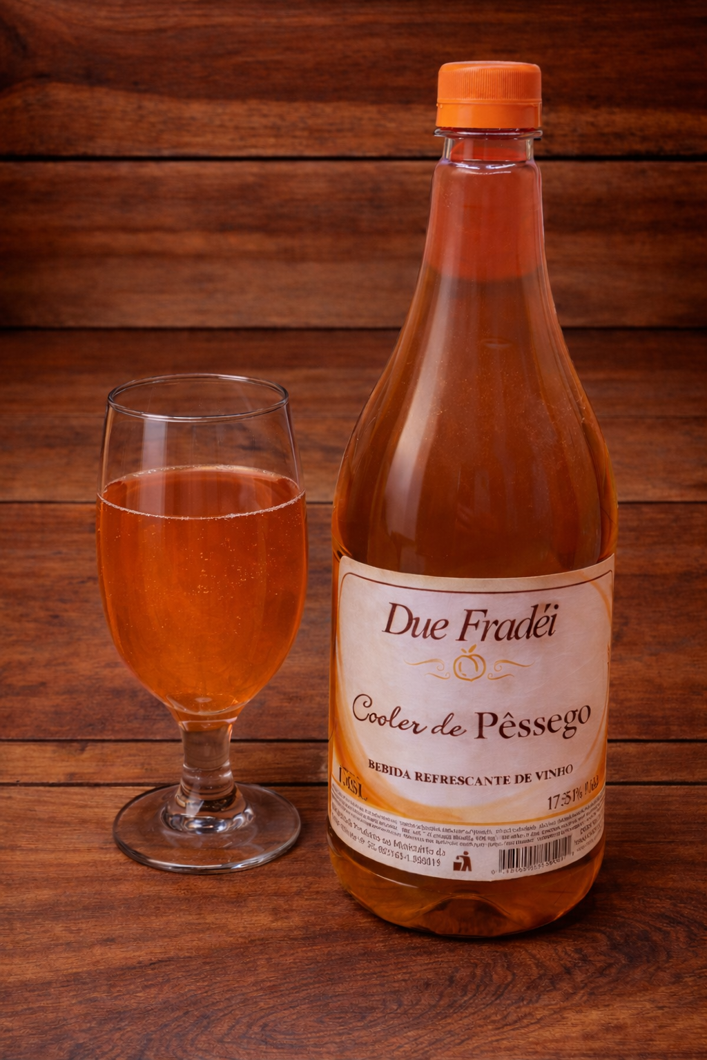 Vinho Pêssego Suave 1,47l em Gravataí | Kuase Nada