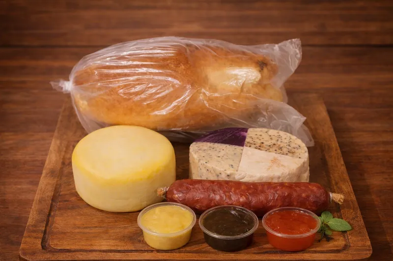 Combo Gourmet Colonial em Gravataí | Kuase Nada